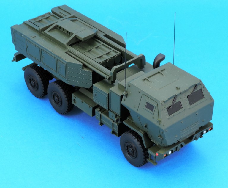 M142 Himars rocket launcher