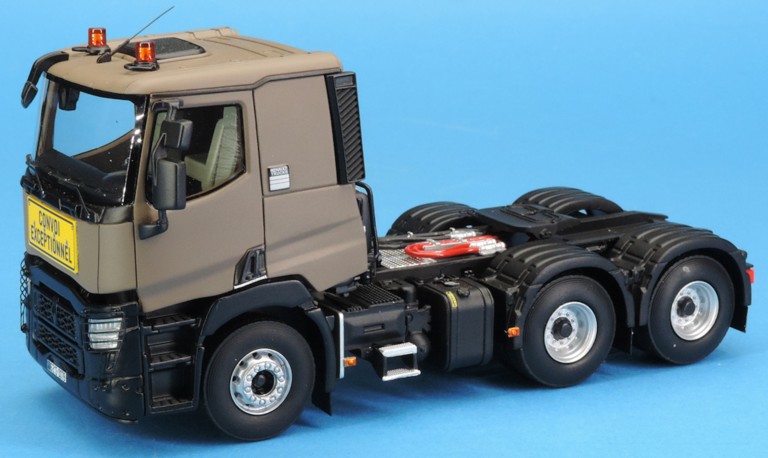 Model Low-loader armored trucks